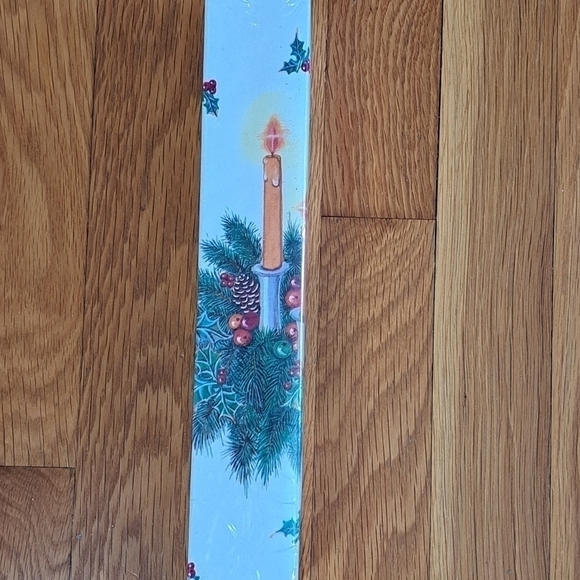 Vintage 11" Christmas Matches in Box NEW Dead Stock 90 Pieces Collectible - Picture 5 of 9